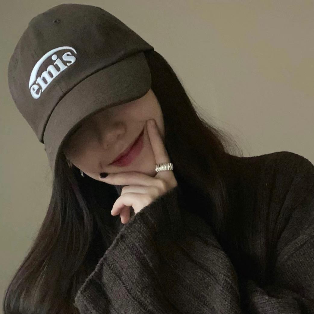 燕子飞飞、