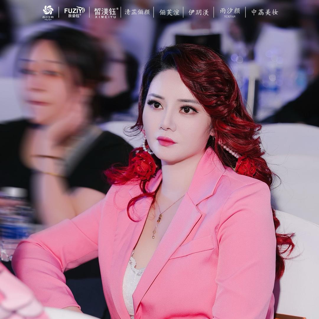 昆山市陆家镇魔发师肤姿钰源头工厂谭芹