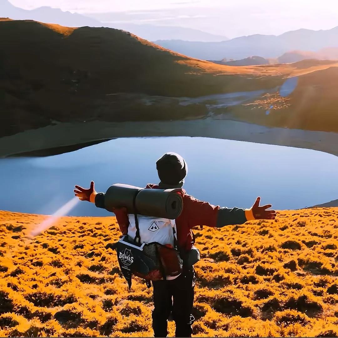 性本爱丘山