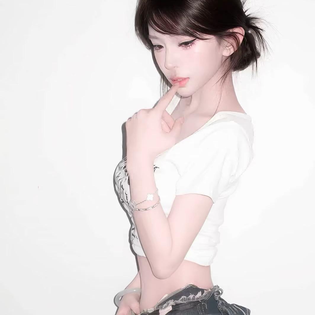 媄 妻 .