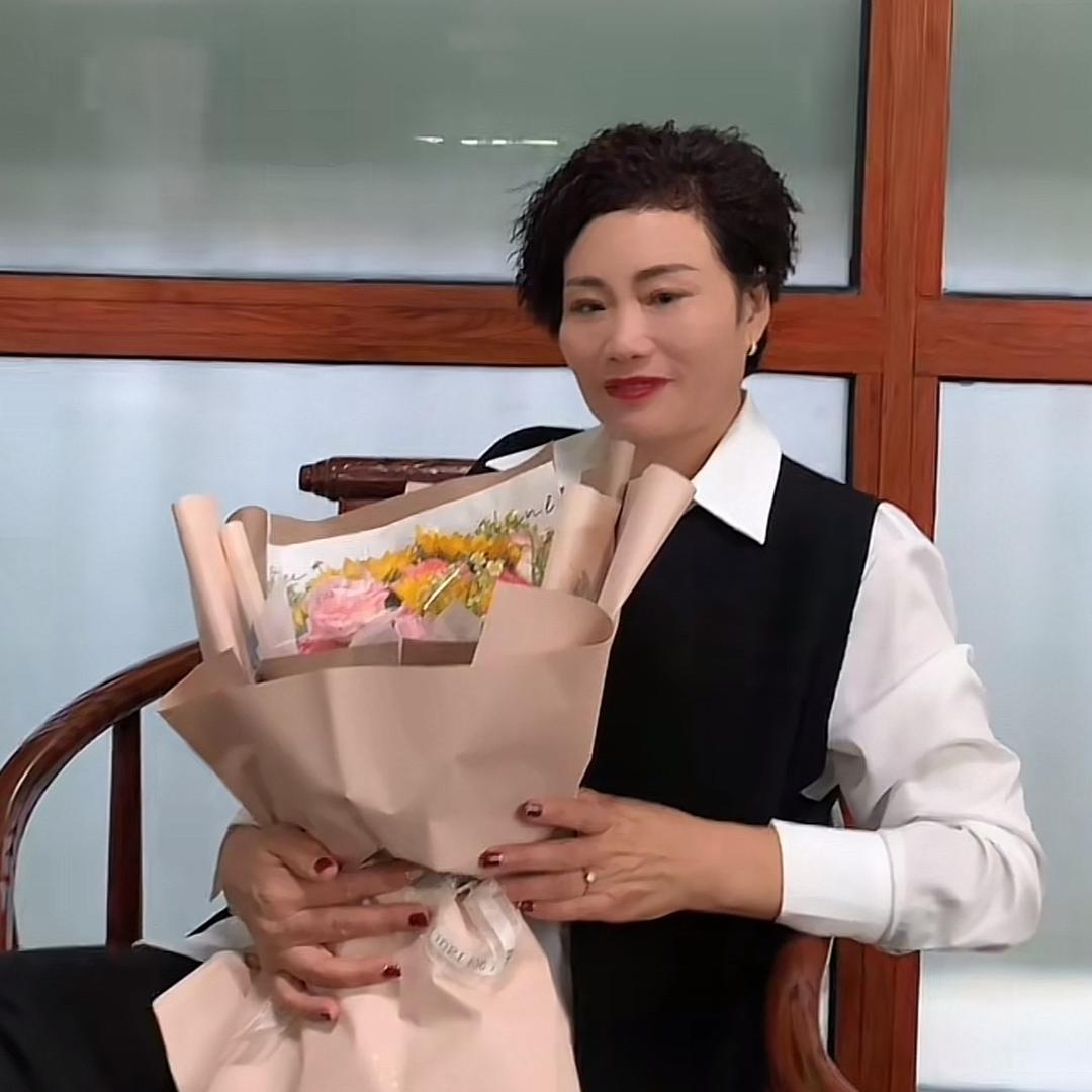 三姐-