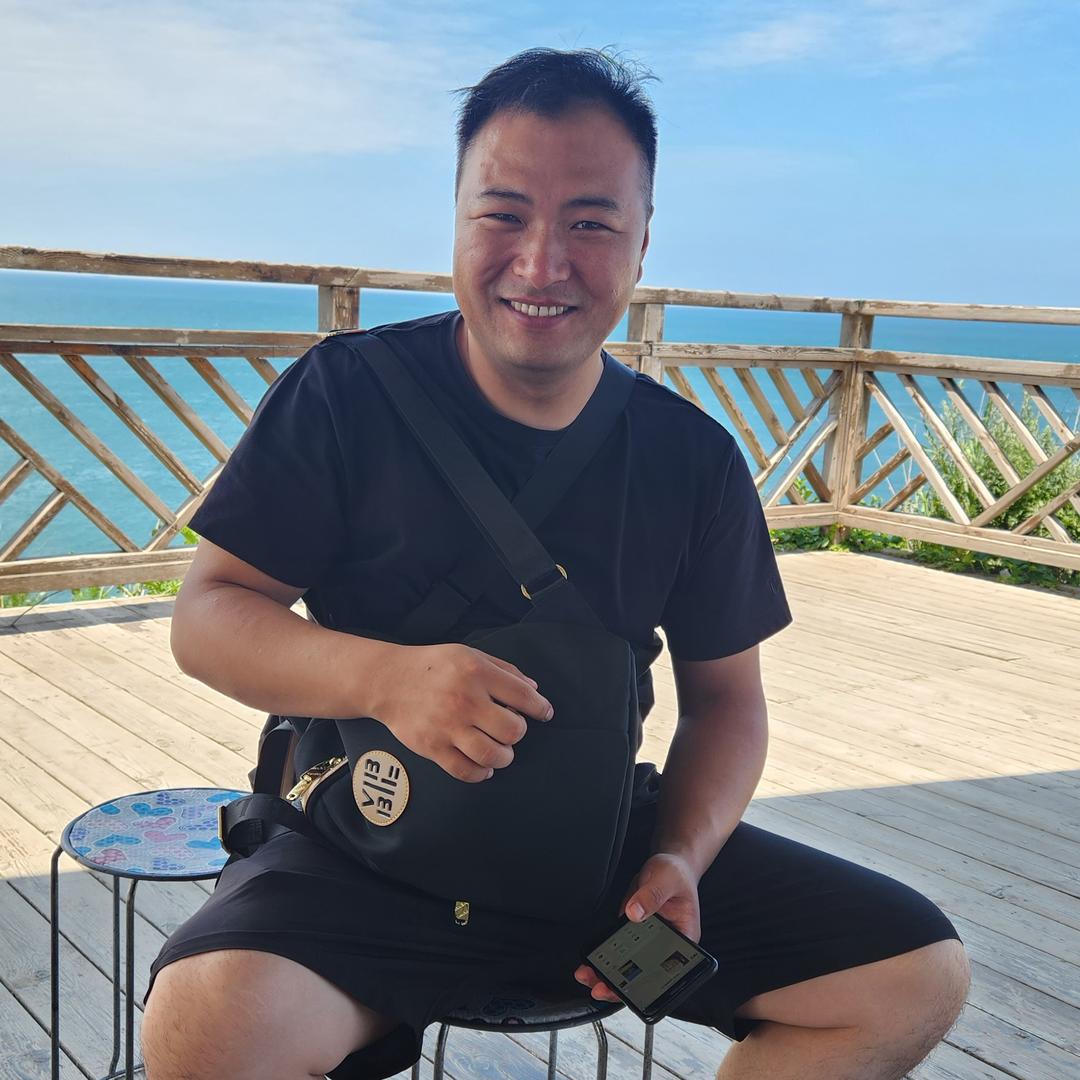阿苏收二手车。