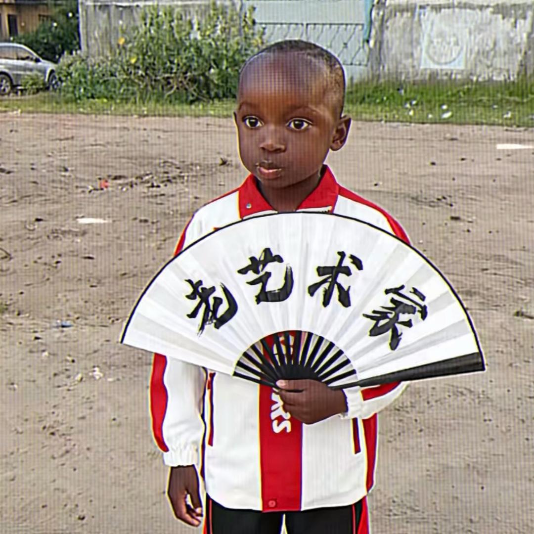 许子的小9