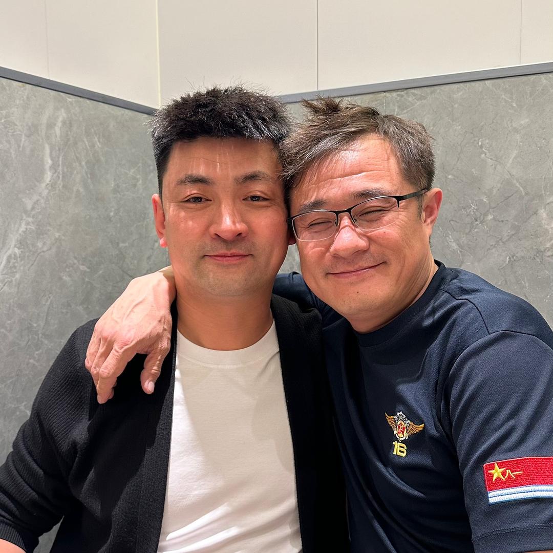 雄映（划拉哥）