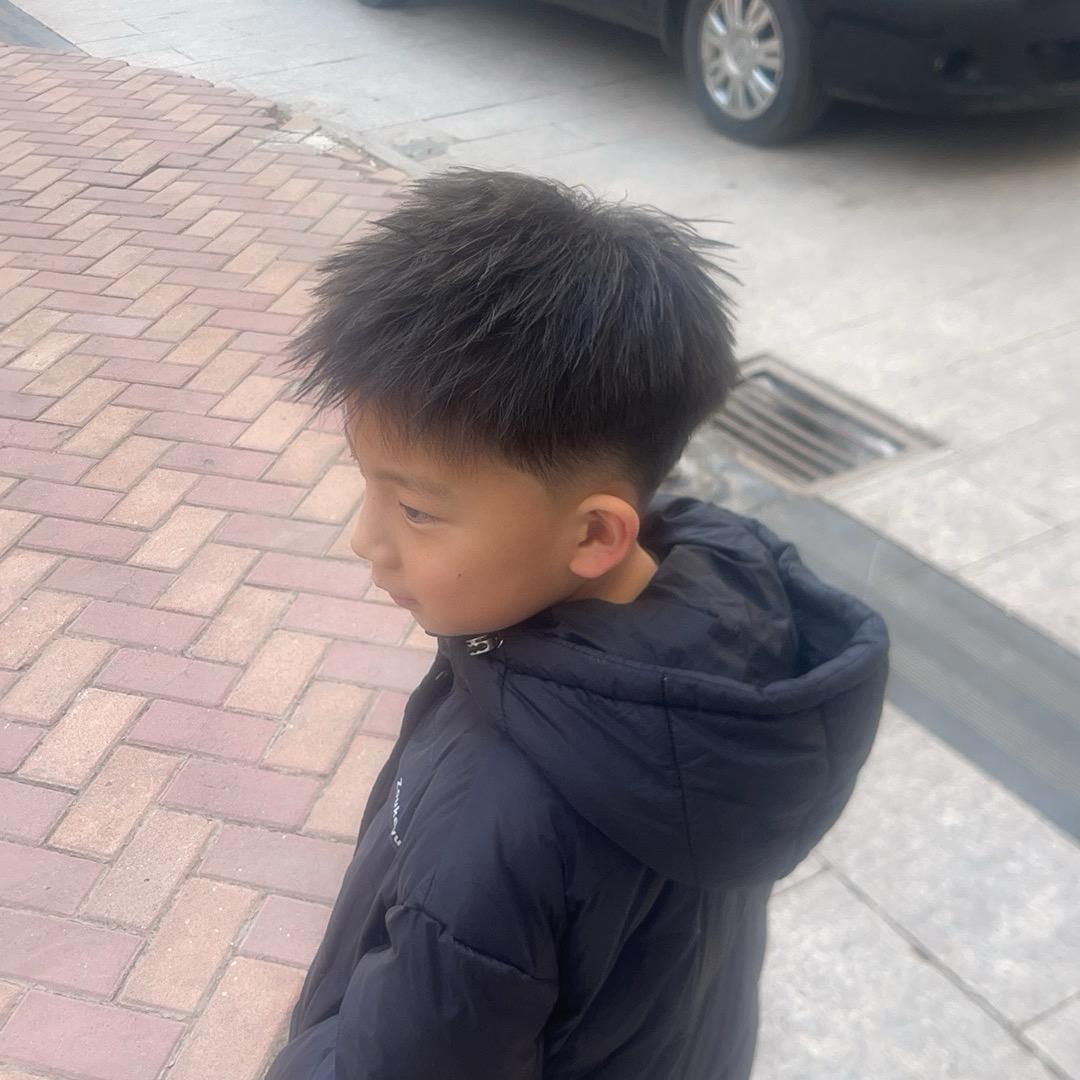 宸霖