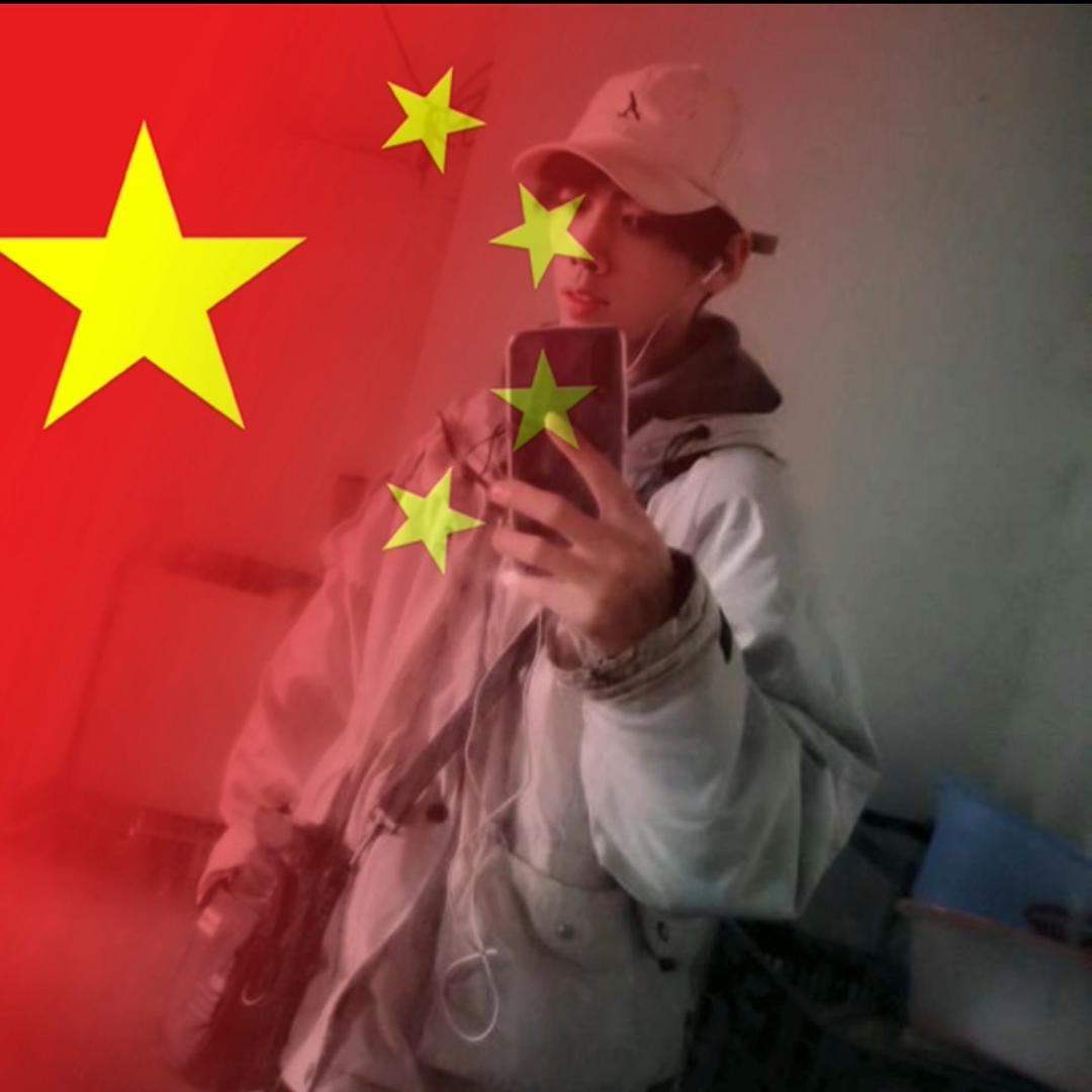 一个有趣的滑板人