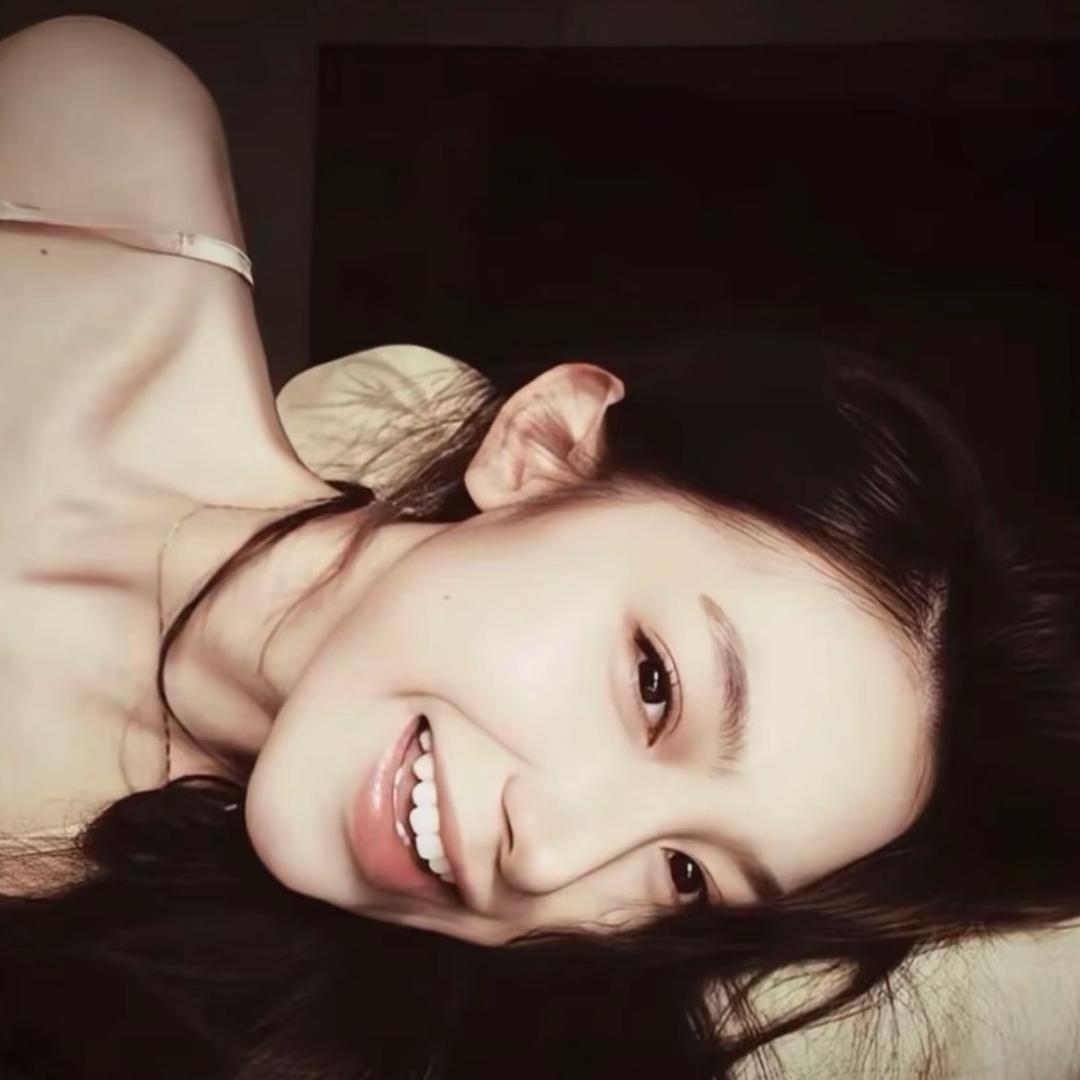 ￴￴ ￴￴ ￴ ￴￴