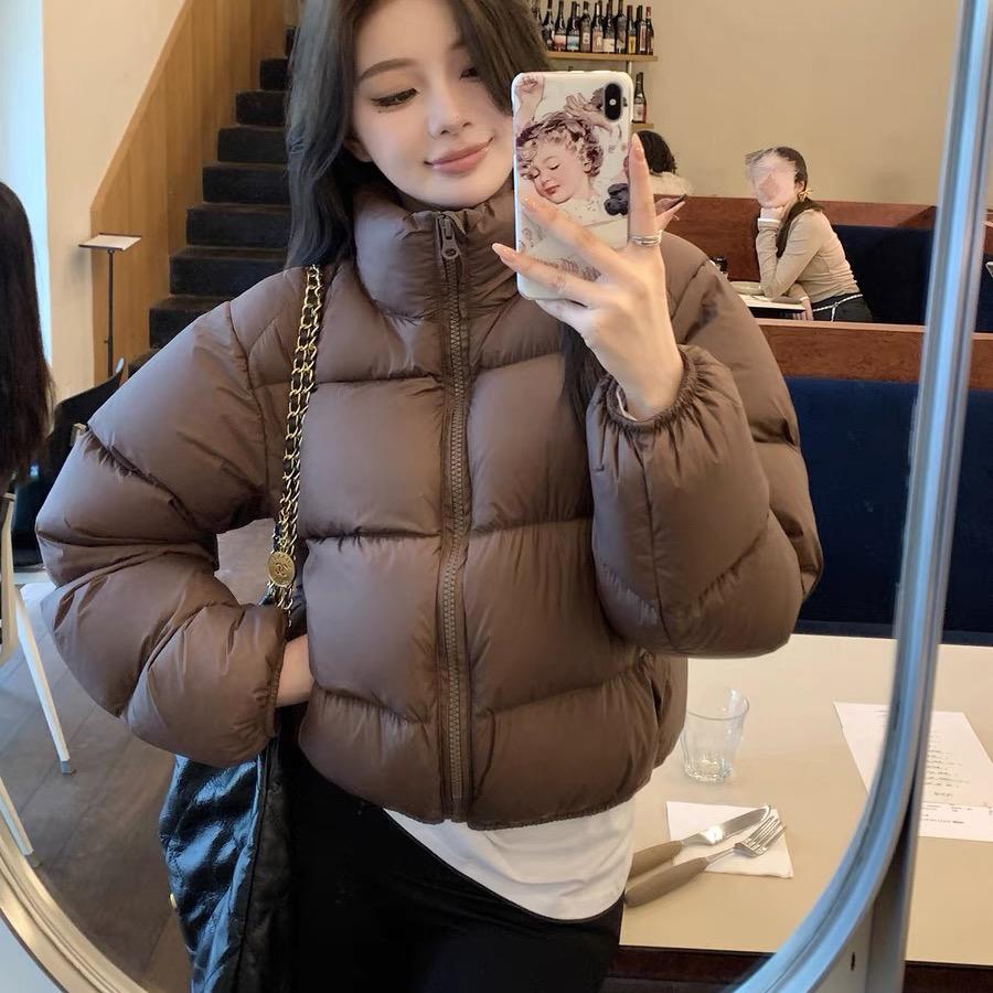 九克拉服饰穿搭（带着柯基麦女装）