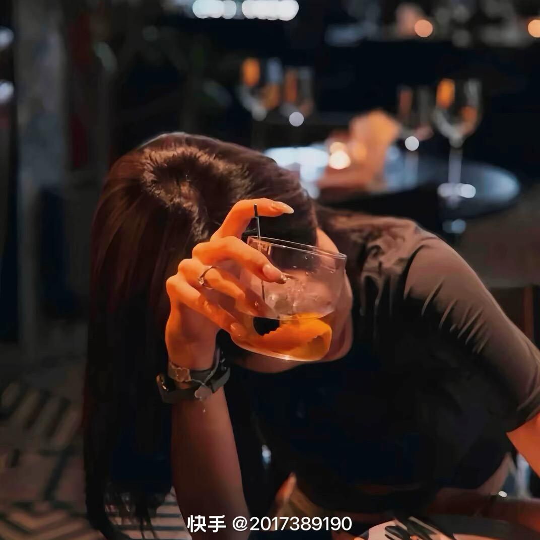爱笑的小乔