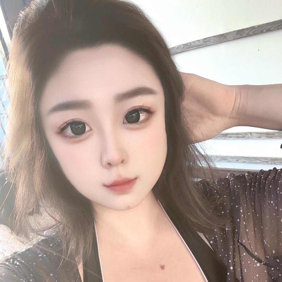 ღ⁷   ℒ𝒾  俊瑶ᥫᩣ  💋