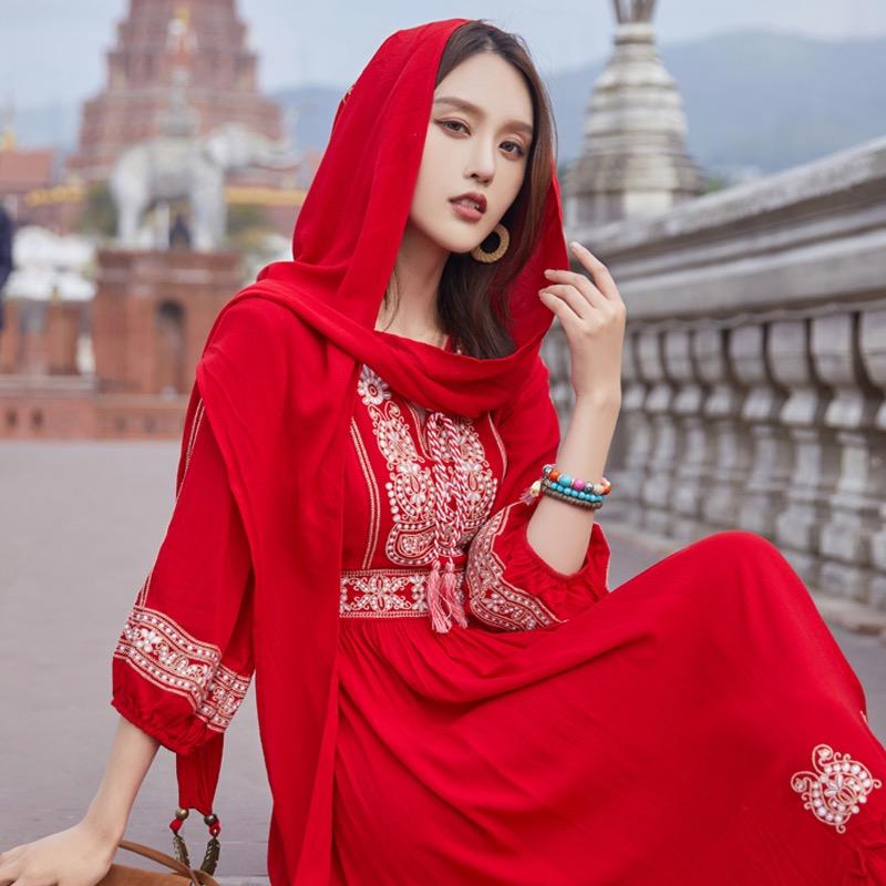 珂卡叙旅行度假穿搭