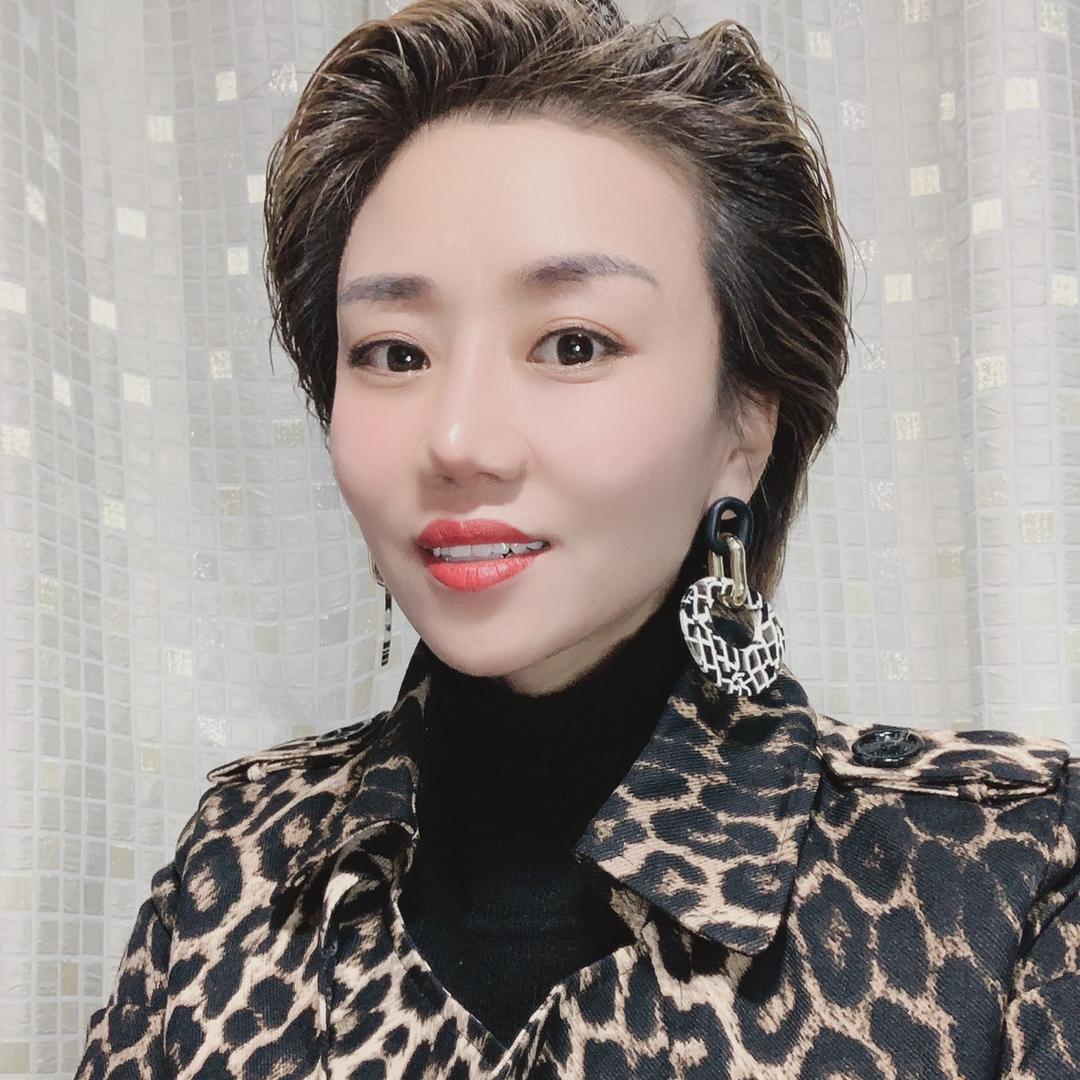 高睿含
