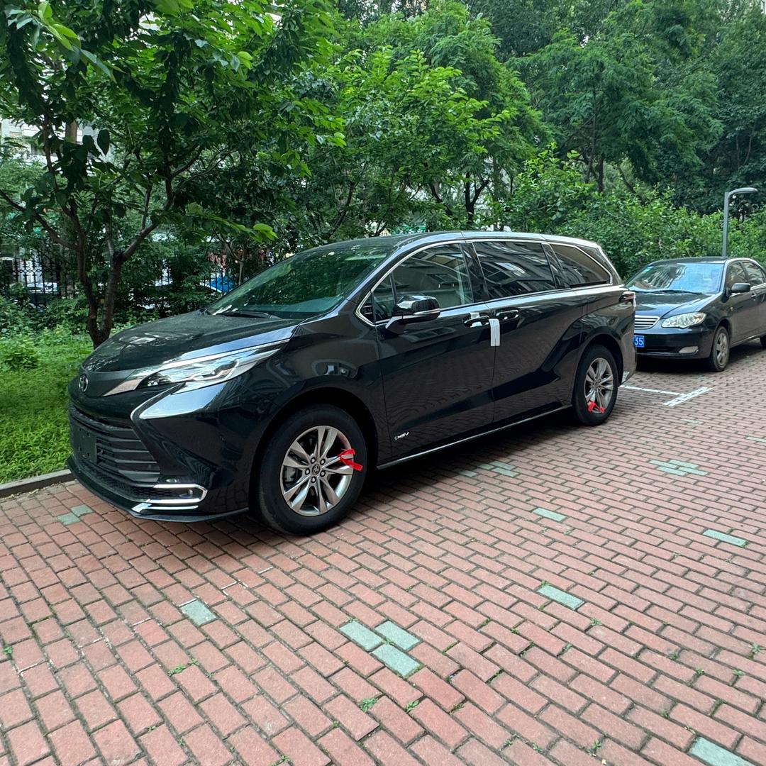 赛那夫妇