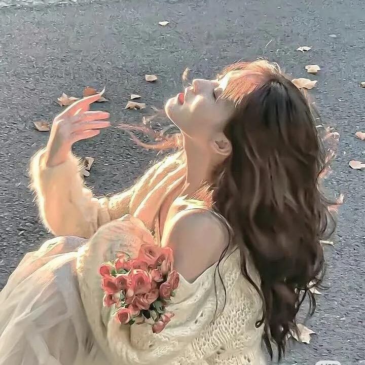 吃一口蛋糕❤️