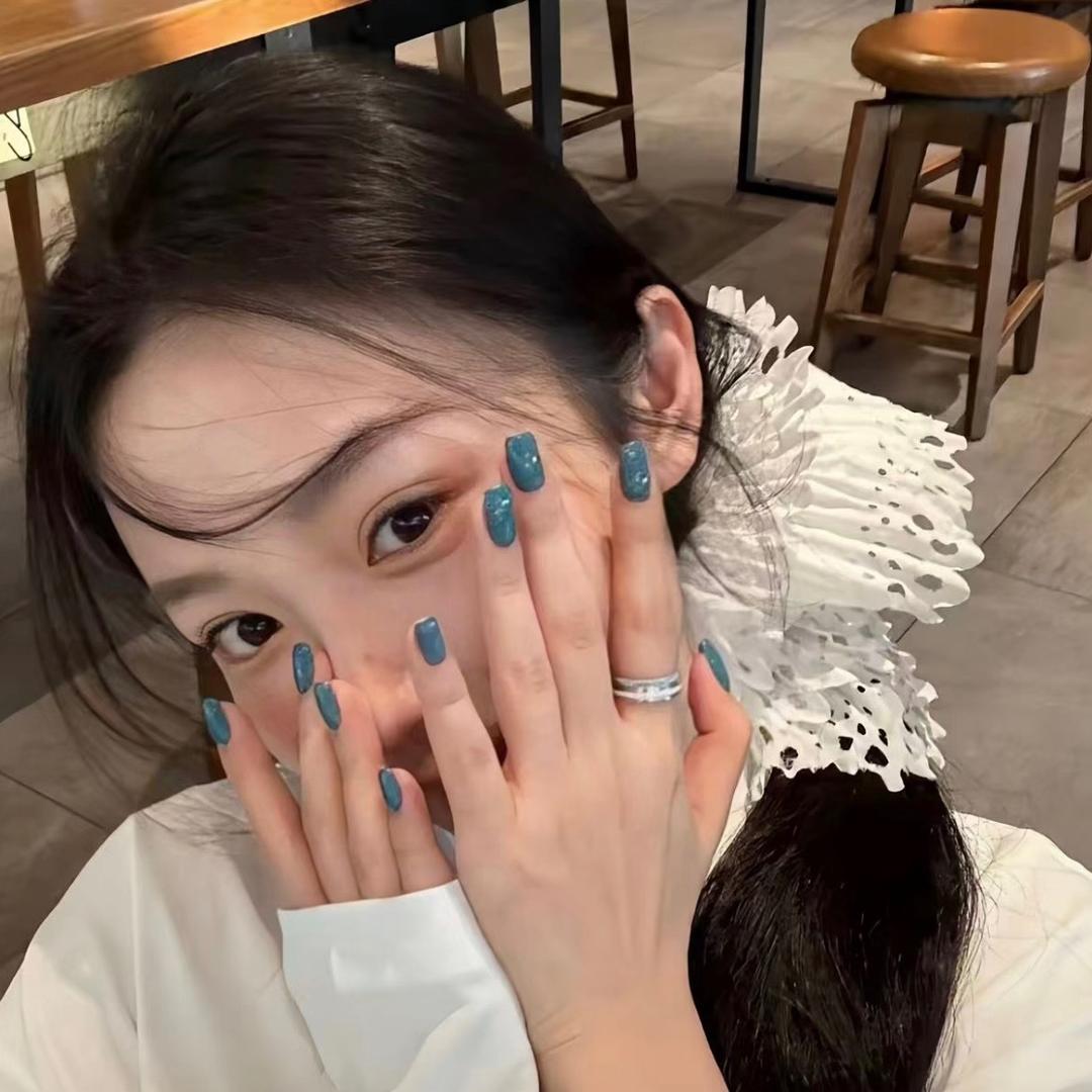 天蝎女孩