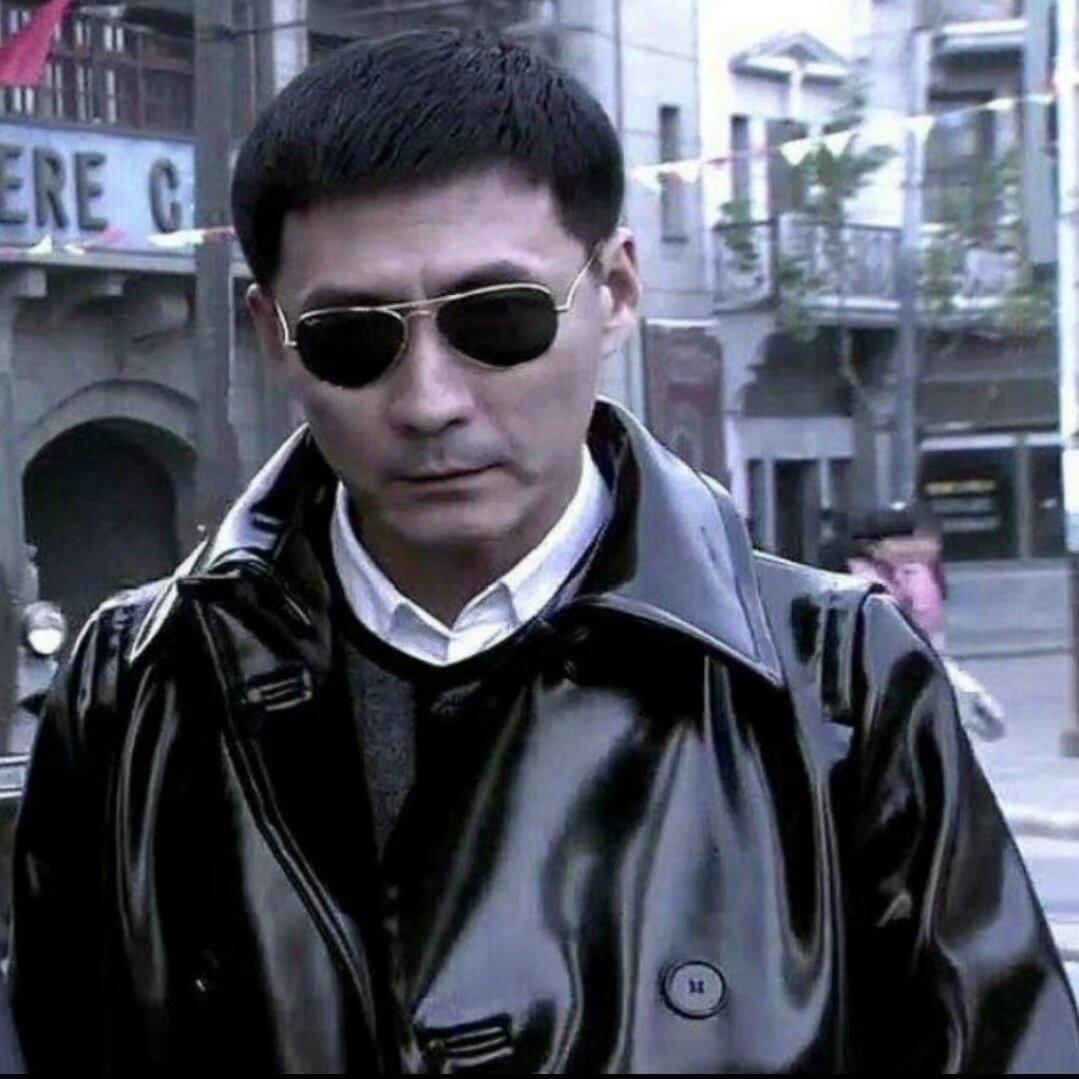 我赌你的枪里没有子弹