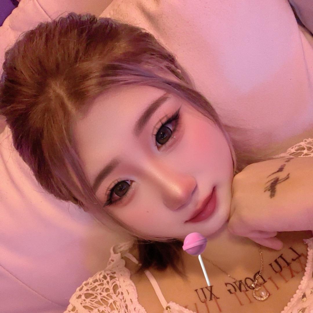 _啵一口琪.