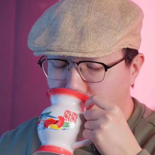 李哟