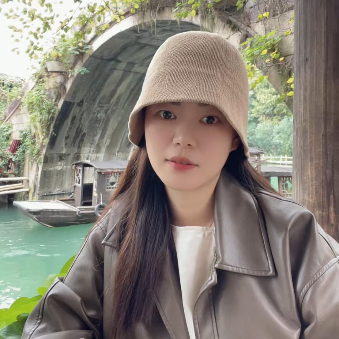 苏杭旅游纯玩佳佳（直播中）