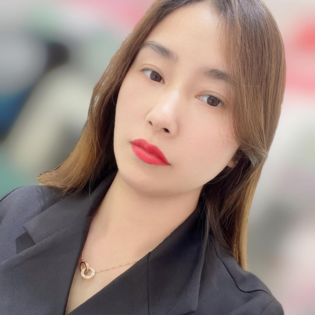 四叶草的芳香🌸🌸