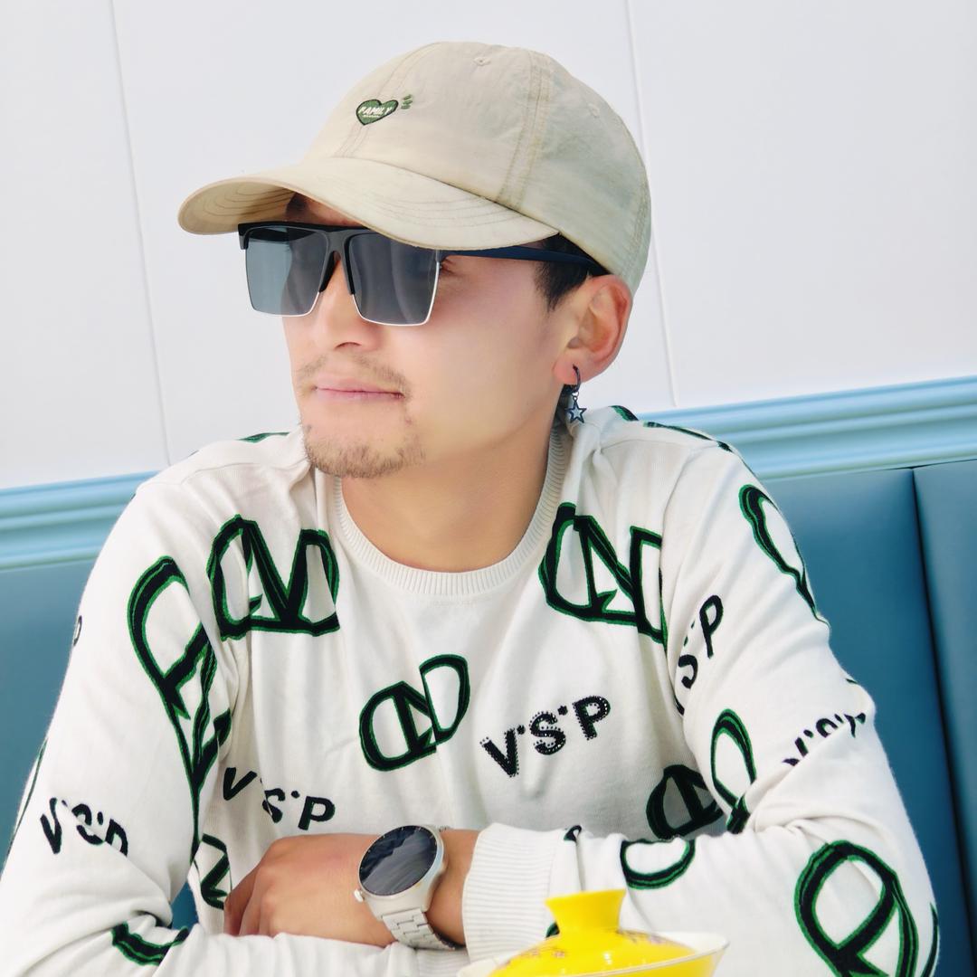 强😎哥