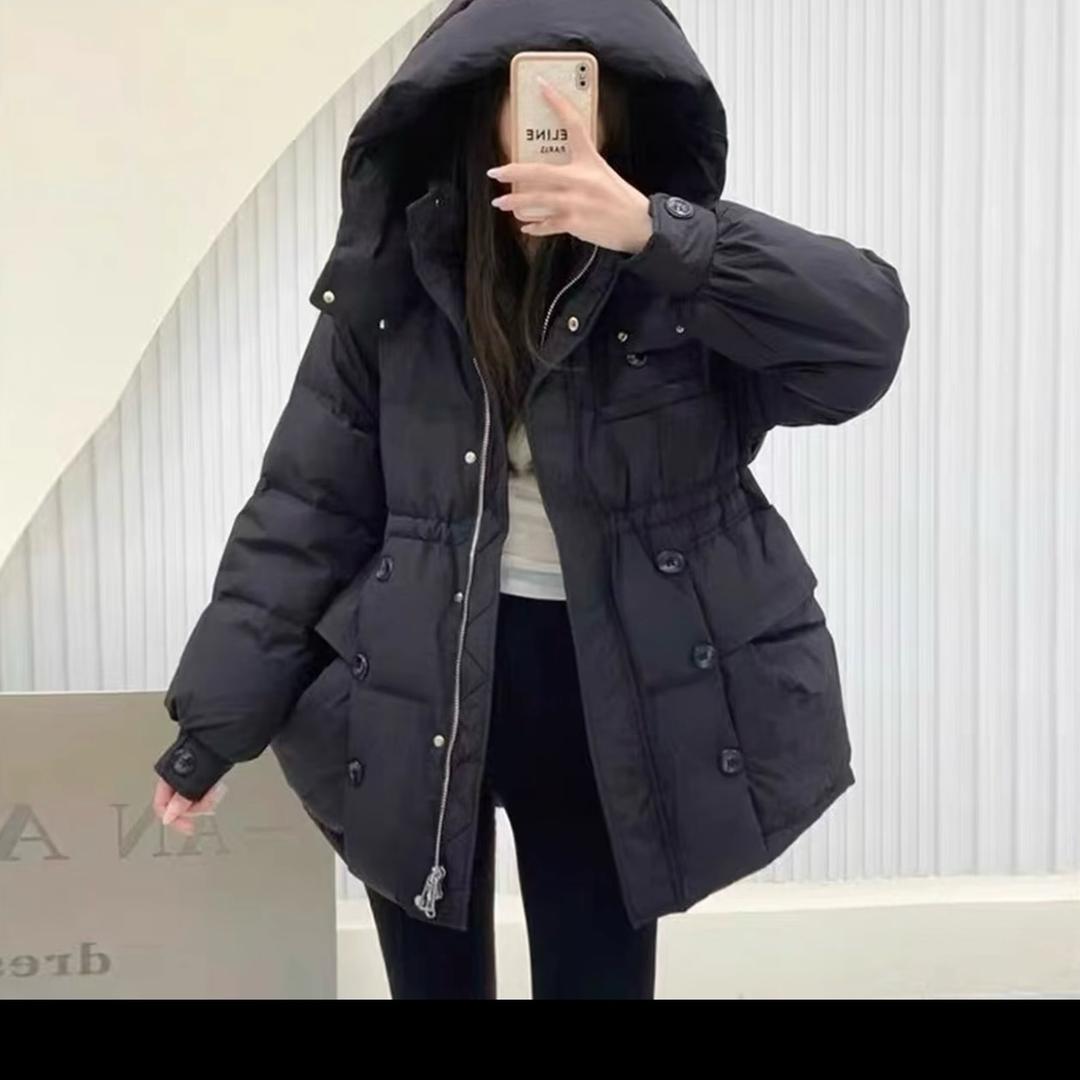 嘉羽晨羽绒服工厂店