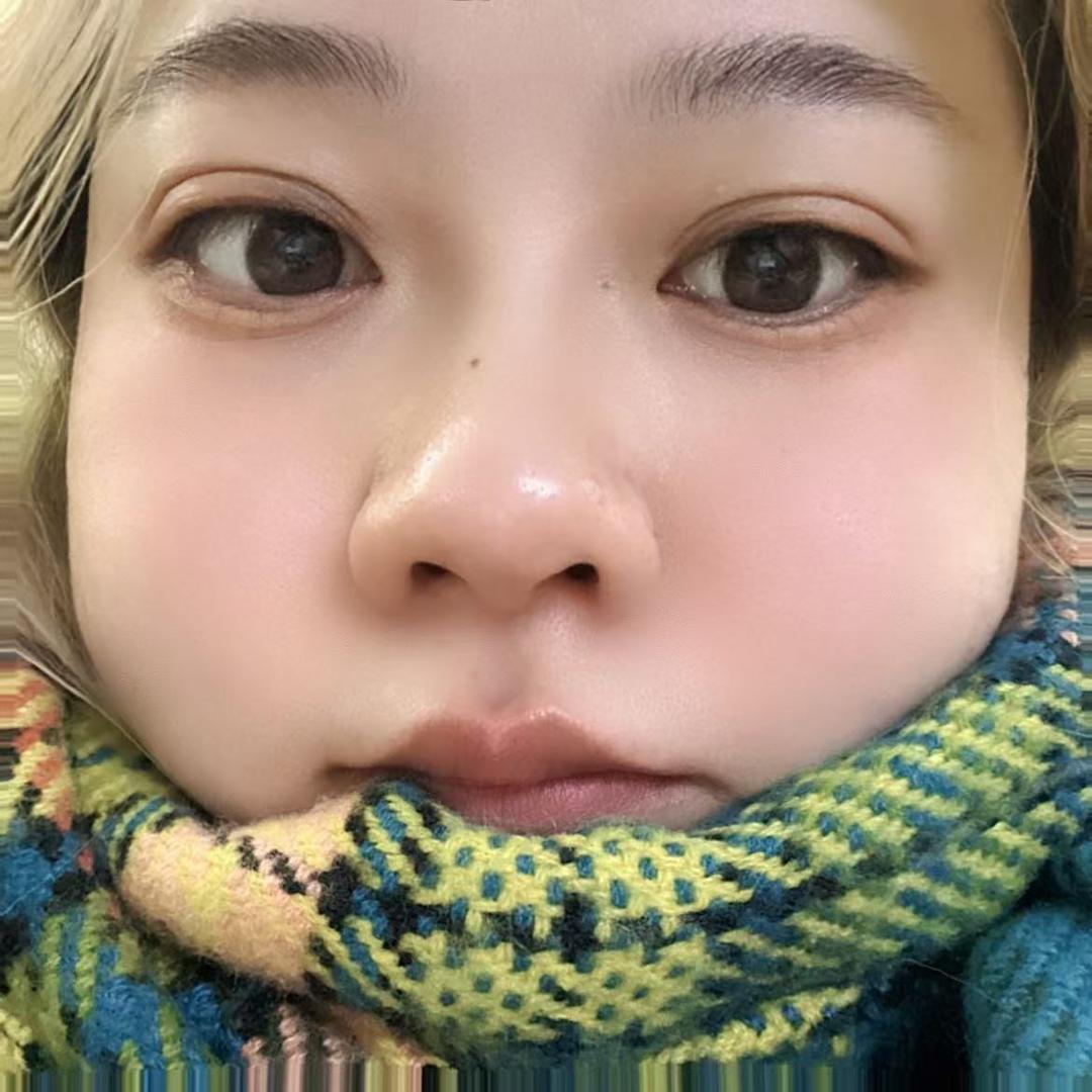 ♥︎ⒸⒽⒺⓃ