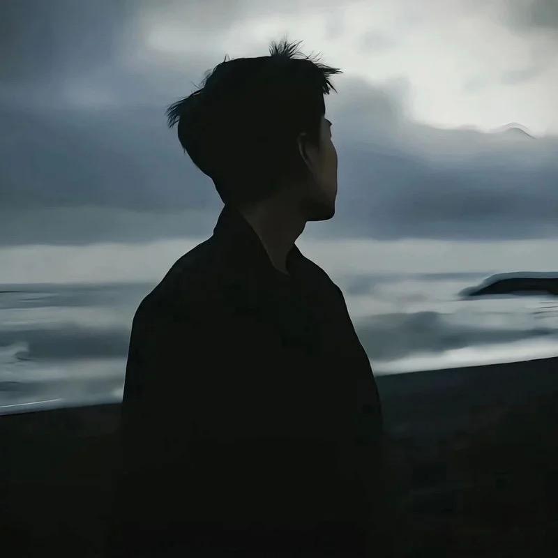 鱼尾