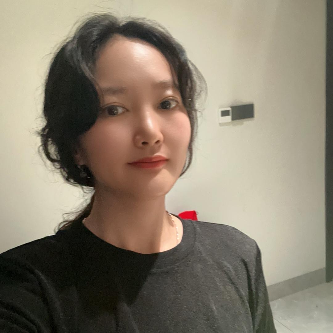漂亮的小六