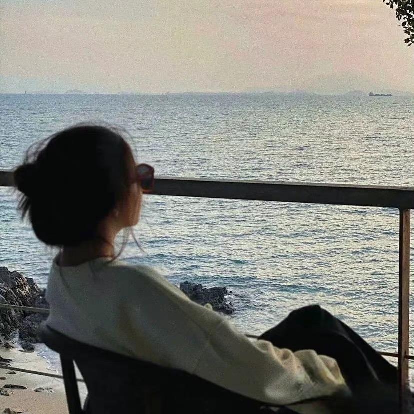 大美女.