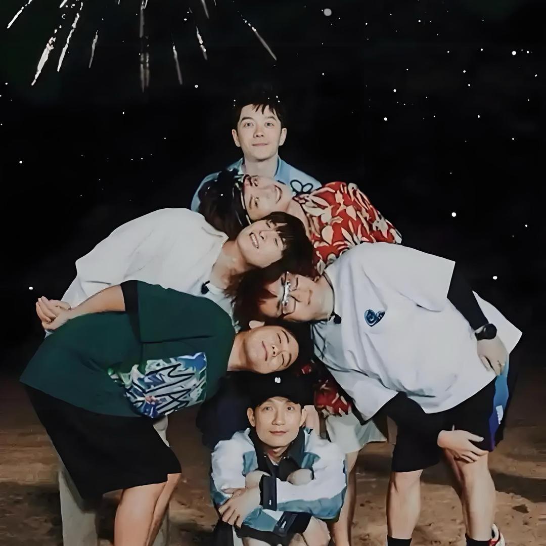 至少今天很快乐