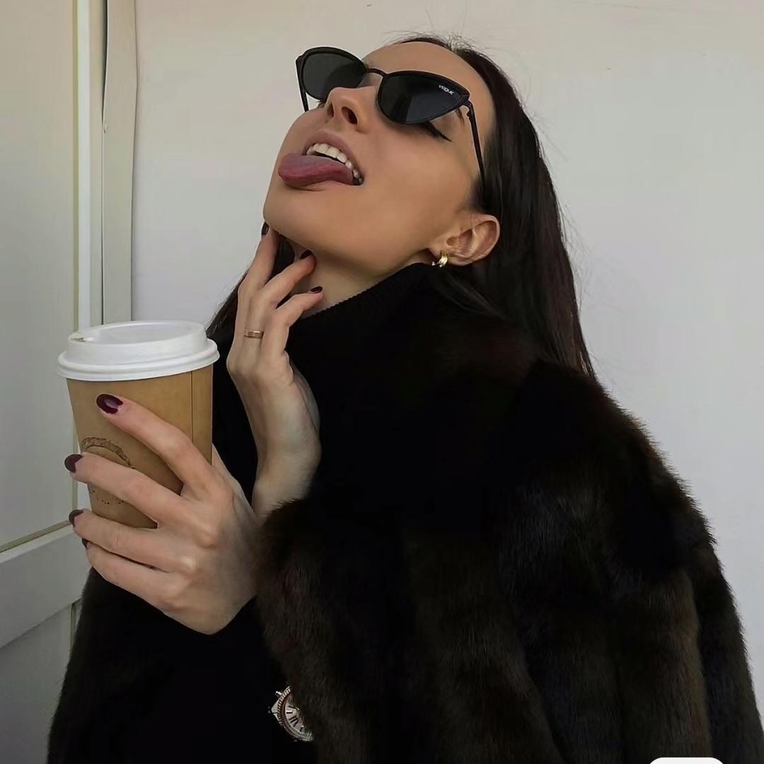 不吃葱.
