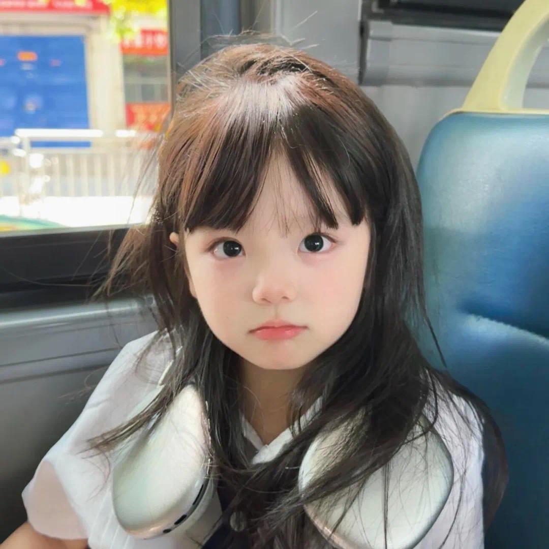 许愿很多很多的钱和很多很多的爱