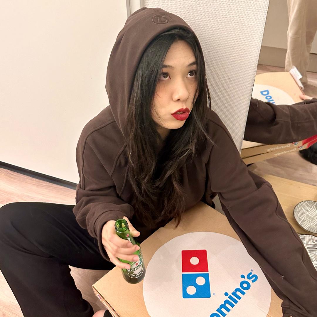 李顽Liv_