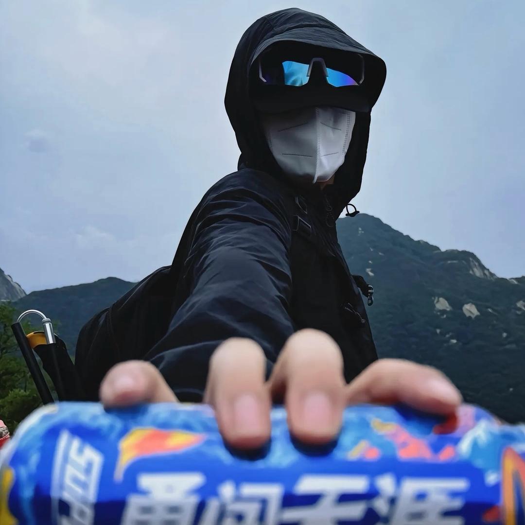 張張