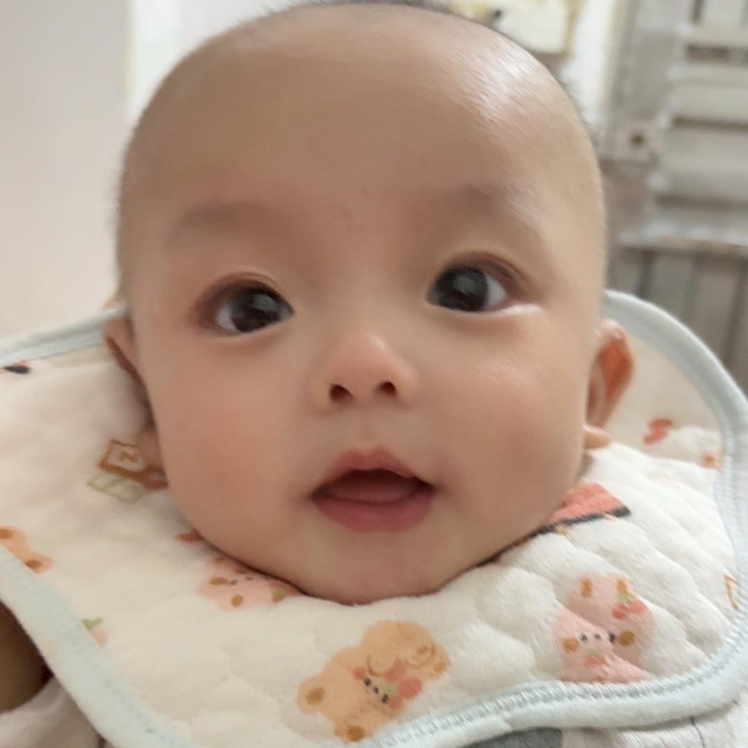 lucky单亲妈妈