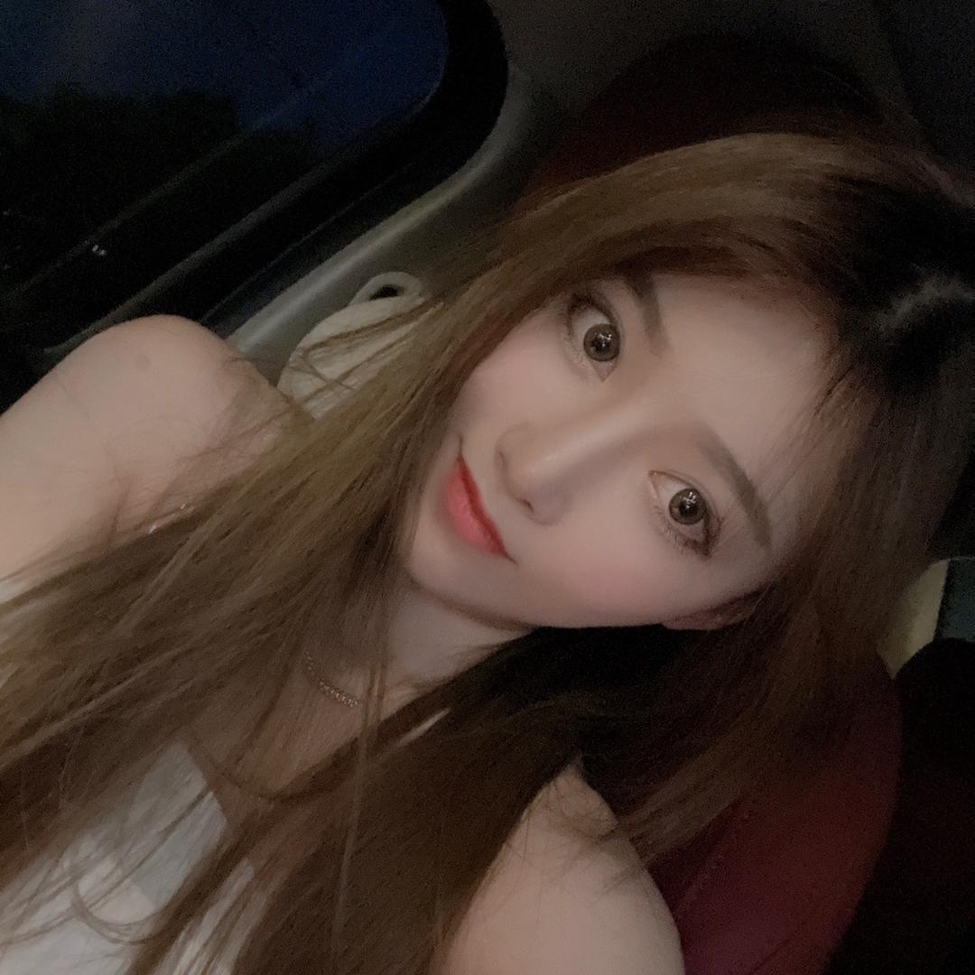 小u.