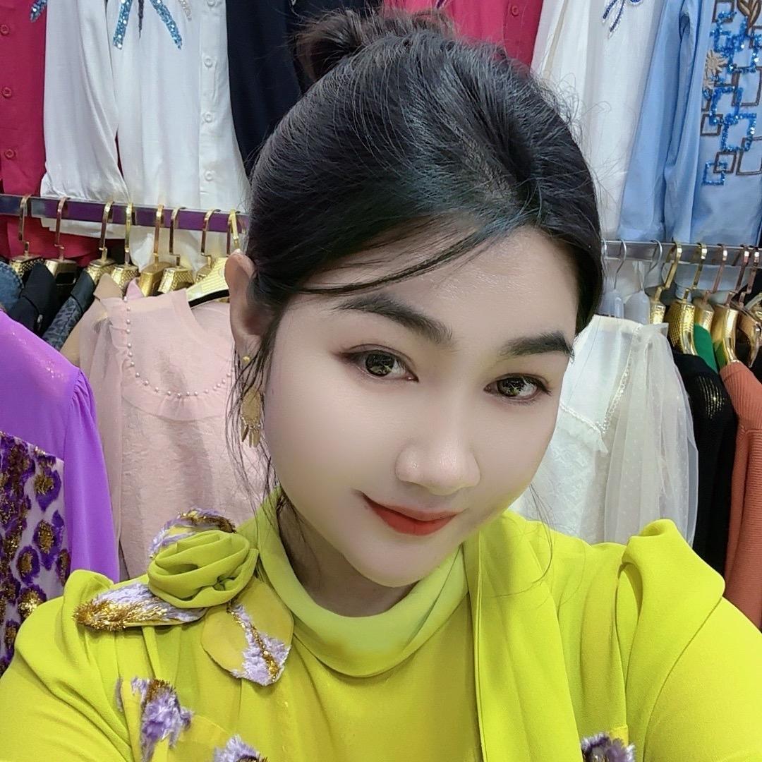 诚恳服装店