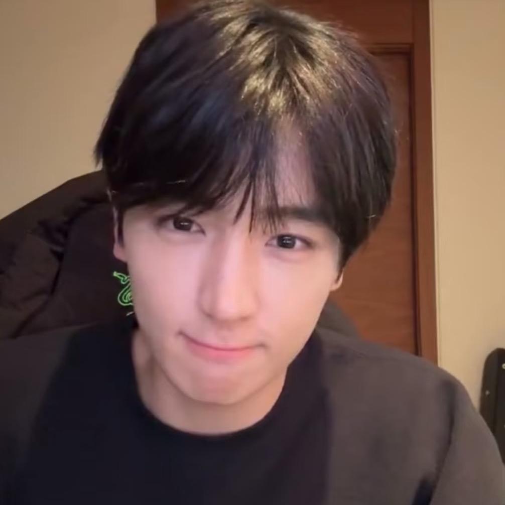 全网最想摸勺子扔子的账号