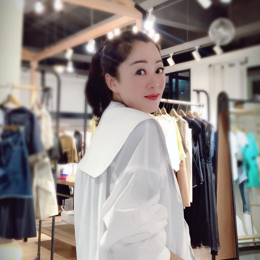 文山殊雨服饰主理人小英