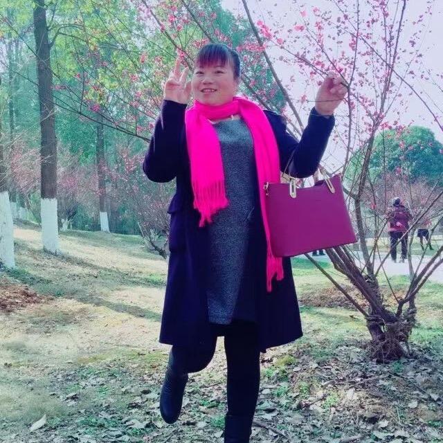 姚姐....四个孙的奶奶