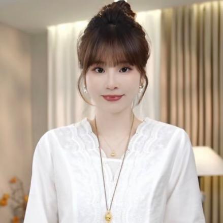 萌姐定制女装•时尚衣橱