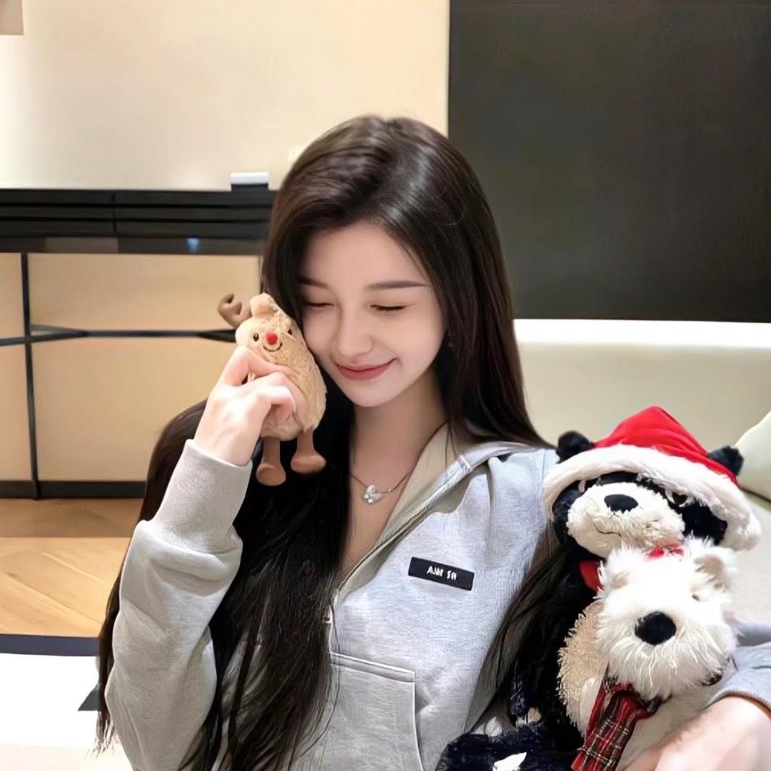 小u