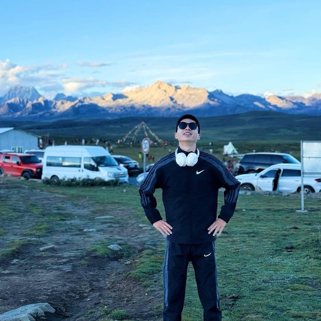 东哥 | 成都租车