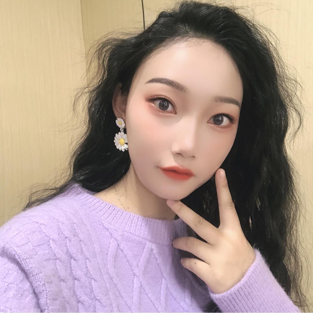 🌙。 真真