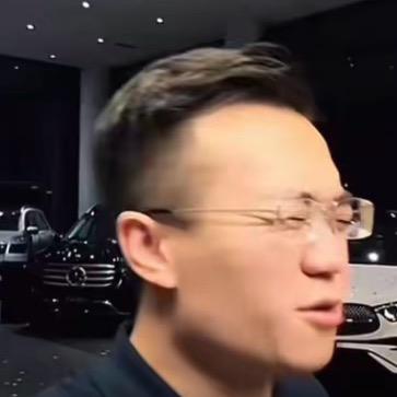 每天见二哥（假总裁）