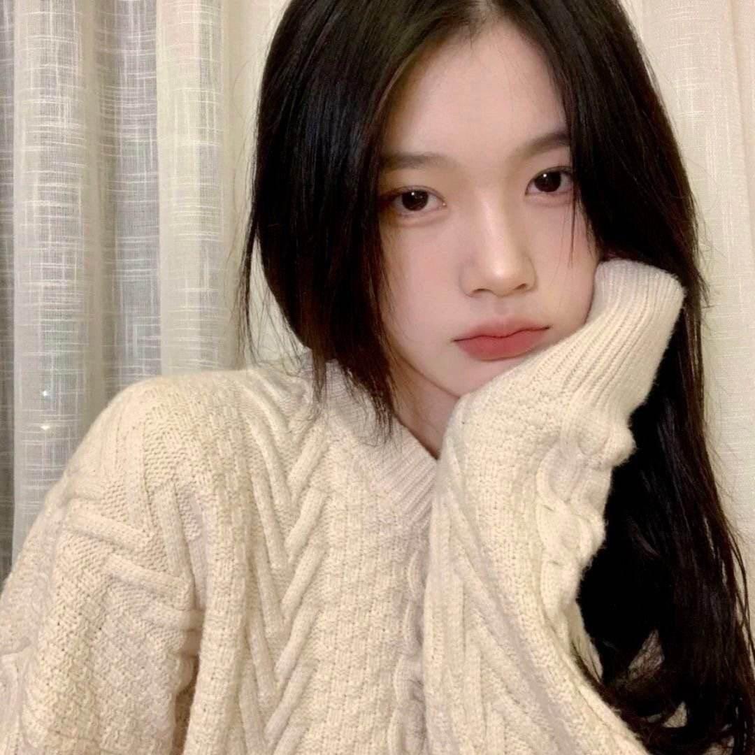 小依依🍀