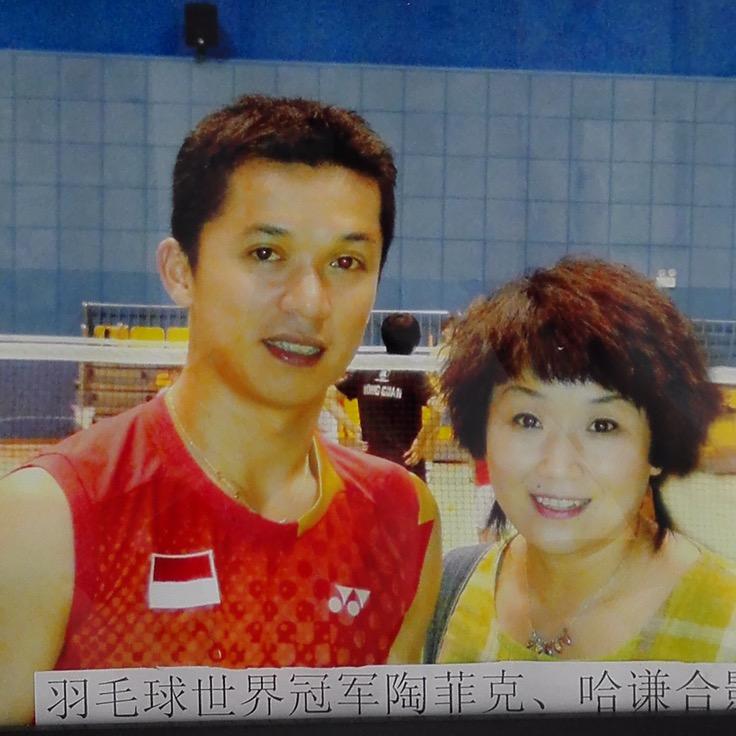 凯冠羽毛球俱乐部