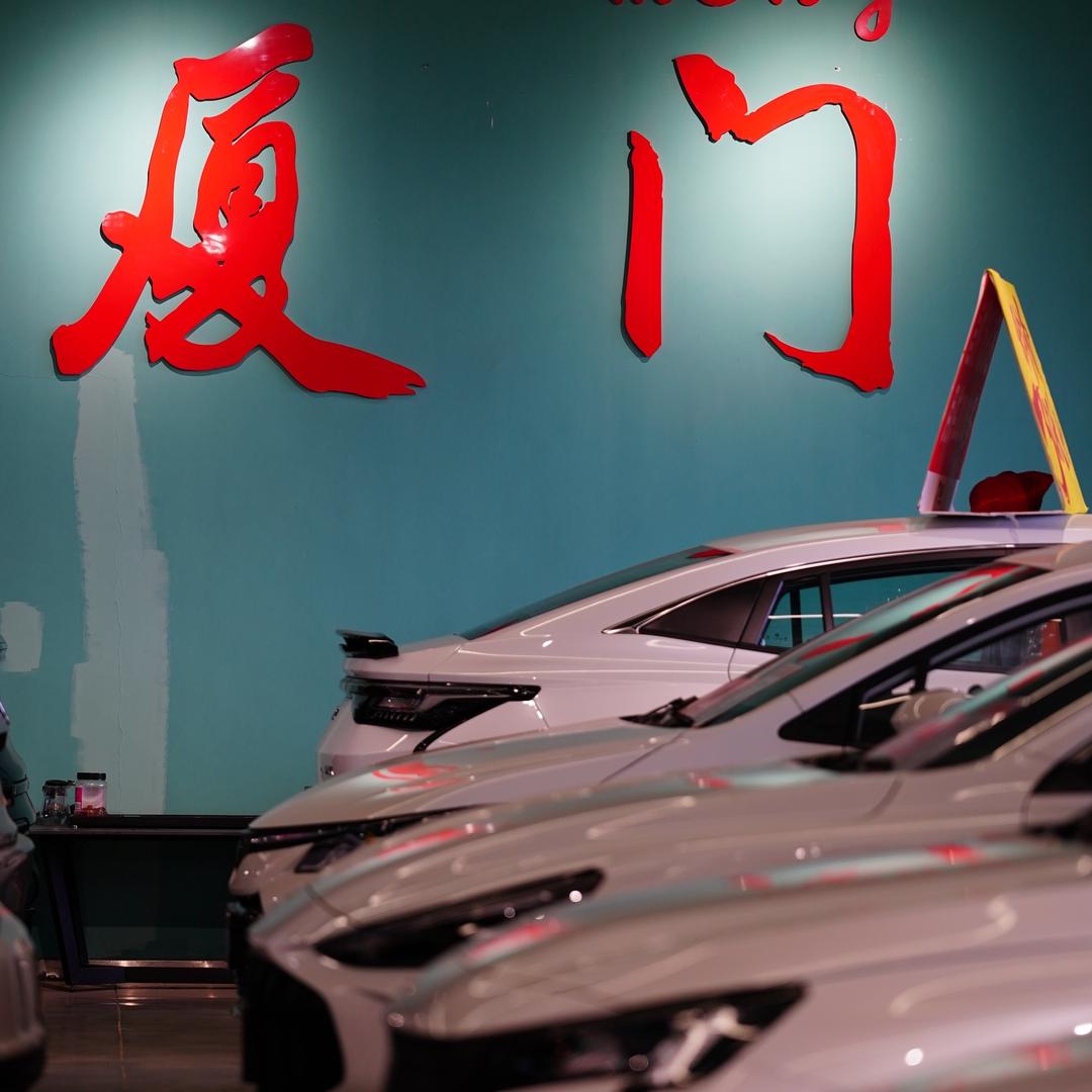 厦门隆达强特价新车