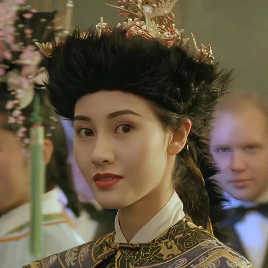 腼腆小美 _